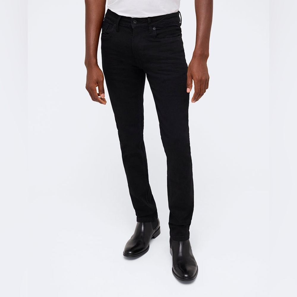 Kenneth Cole Men’s Athletic Fit Stretch Watts Black Dark Wash Denim Jeans